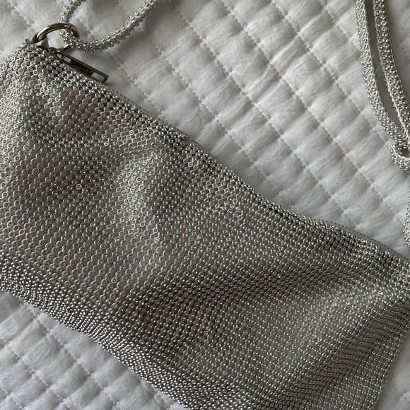 Rhinestone Knotted Shoulder Bag - Picture 4 of 7